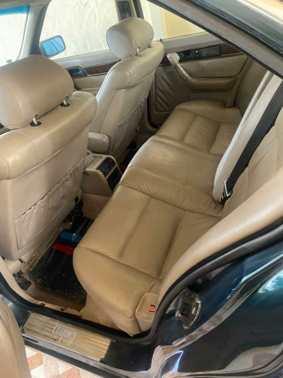 حياكم الله حبايب مكلف بالنشر 
للتواصل Muqtada Al-Tamimi
٥٣٠ ٨سلندر اصل بليته وسنويه وبسمي سياره معايزه شي مكانه ديالى بلدروز رقمي ***********
السعر70
