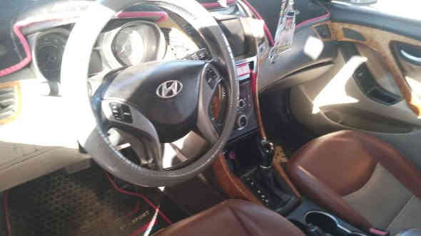 السلام عليكم النترا خصوصي موديل ٢٠١٦ خليجي مكينة ١٨٠٠ دوش بغداد ب اسمي بيع او مراوس حسب القناعة بيهه حادث ومعمرة ما متواجد على النت ‏‪***********‬‏ رقم صاحب السيارة 

السعر ١٠٠ وبيهه مجال بسيط
العنوان بغداد
