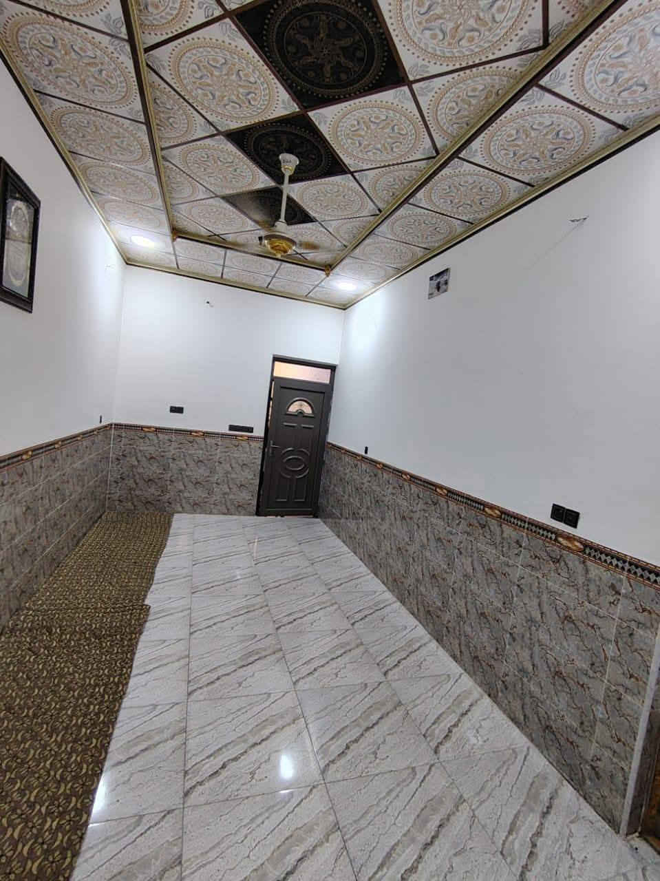 مشتمل البيع حي جبيريه الأولى خلف مطعم المندي المساحه ١٢٥م طابقين ٣غرف وصاله ومطبخ ستقبال كراج صحيات سنه البناء ٢٠٢٤ للستفسار ***********
