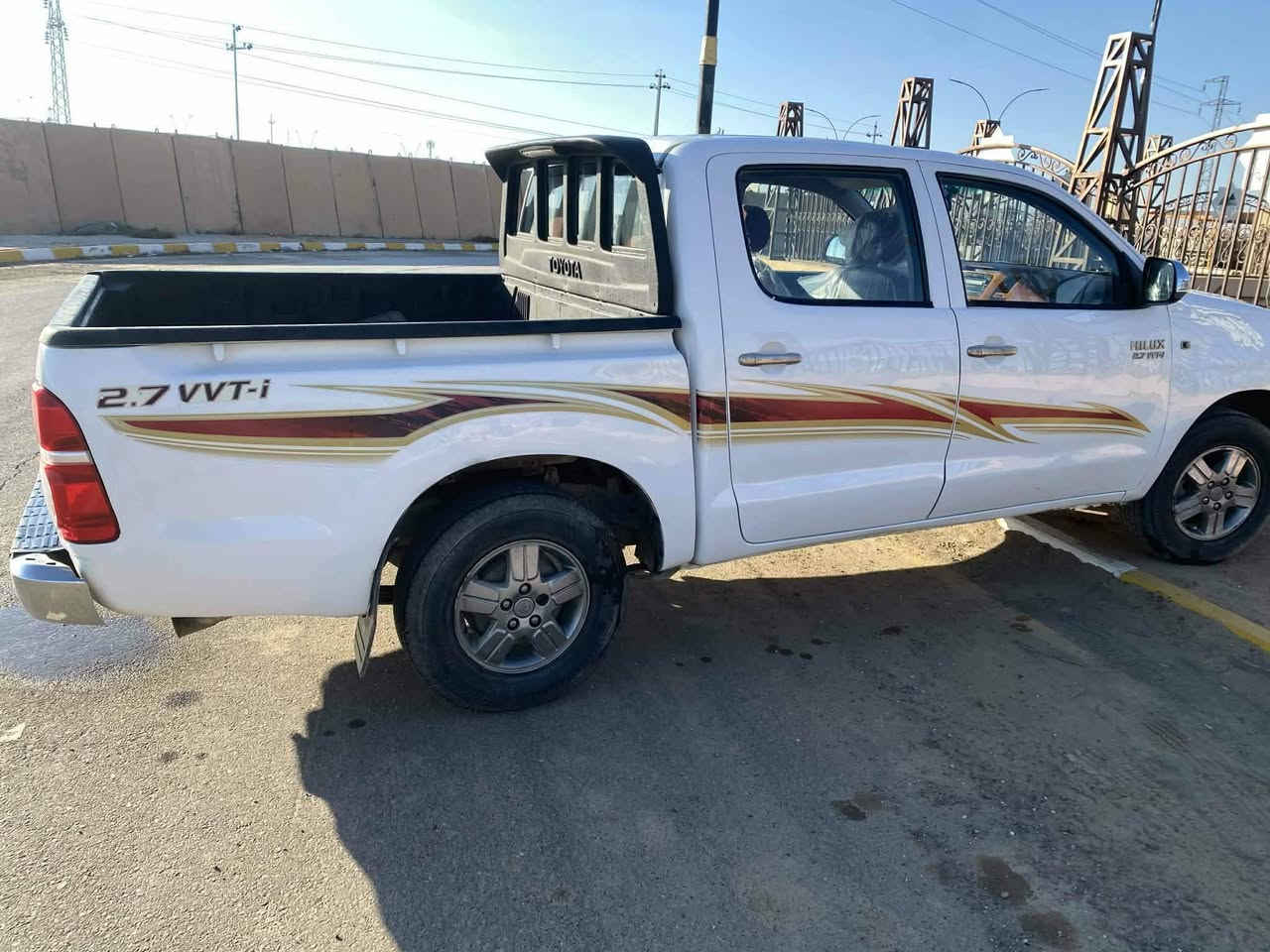 السلام عليكم
دبل 2010 سعر مناسب 
مكلف بل نشر شراي اتصل
بيكم تايوتا دبل 2010  كويتي رقم بابل انكليزي مشروع وطني وين ما تريد احولك. كير
عادي. شاصي 19 كويتي.كير محرك اكسل شاصي كله بشرط. محرك كبس بلادي لا صرف ولا نفخ. تخم تايرات جديد صدر جديد تدفئه تبريد عل سويج . سياره نضيفه خير من لله مال جناي  ترايك وين ما تريد
بيها صبغ ذيل البدي  من جهه السايق  و باردات شوي. باقي كفاله عامه
مكان السياره صلاح الدين تكريت
شراي و للاستفسار و لمعرفه السعر اتصل مباشر على صاحبها سعر مناسب ان شاء الله 
***********
***********
***********
شراي اتصل على الرقم انا مكلف
