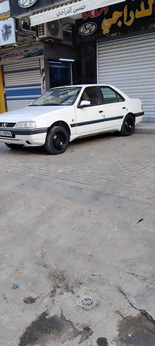 اسلام عليكم
بيجو لميس 2013

الجاملغ الأمامي بي صبغ بل خشم مالته

سياره بلاديه محرك لا تبخير ولا تنقيص

كير محرك تبريد بحاله جيده

السعر ٥٠ وبيها مجال حك الجيه

(***********)
