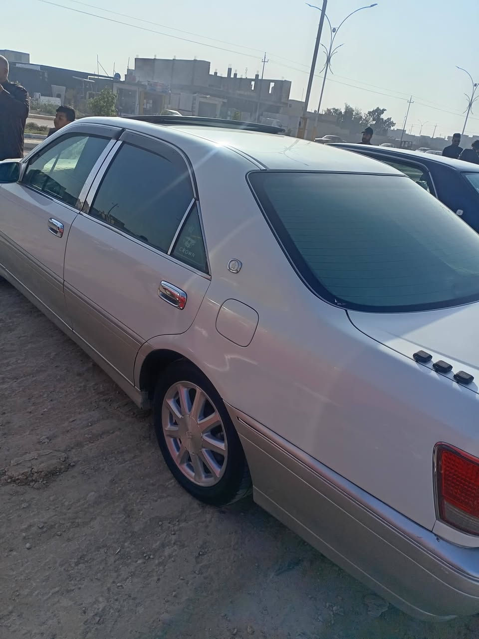 سلام عليكم سياره جنون فول ٣ رقم كركوك مكلف بنشر رقم صاحب سياره ***********
