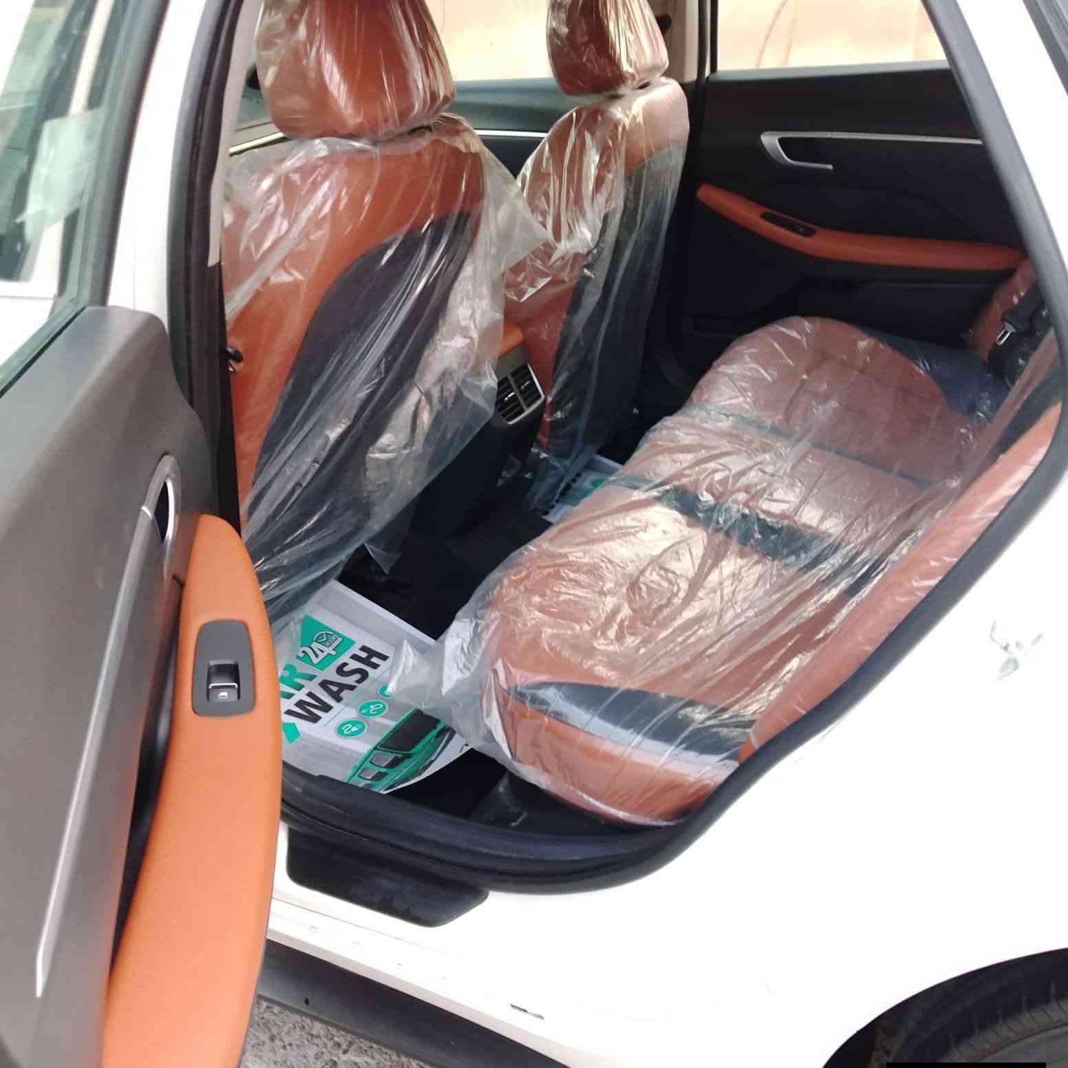 اسلام عليكم ورحمه الله وبركاته 
اخواني الاعزاء سوناتا موديل 23 خليجي هايبرد اربيل تحويل أو وكاله مجانيه وكاله باسمي سيارة جديدة وجاهزه فول مواصفات بصمه سايد بريك بصمه جلد تشغيل عن بعد تبريد قطعتين سيارة طك كارتون جديده ماشيه 31الف 
وبل عافيه على ياخذها 
ملاحضه السيارة تكسي الخليج دبي شرط الفحص على  السونار كفاله عامه فقط تغير الون السعر 148
أي استفسار الاتصال على الرقم ***********
