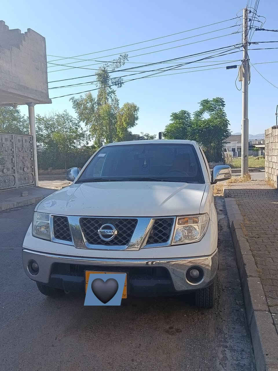 نەڤارا 2009 

گێڕ و مەڪینە و ئەڪسل بەشەر ت

یەڪ جەمەلاغی ڕەشە 

سەنەوی24 بەسەر چووە ڕەقەم سلێمانیە

ماڵی دۆستە چوار تایەو ویلی لۆکی لە ژێرە

بەس فرۆشتن  

نرخی 94 محامەلەیەڪی کەم تیایە

***********
