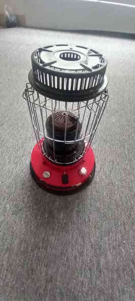 صوبا توربو شغال مابي عيب ٧٥ الف
صوبا سولان ٣٠ الف 
صوبا كهربائى ابو ٣ شيشات ١٠ الف 
صوبا كهربائي اربع وجوه بس فوك كايشتغل ٣٠ الف 
العنوان ا،بيل قريب ملعب ا،بيل 
***********
