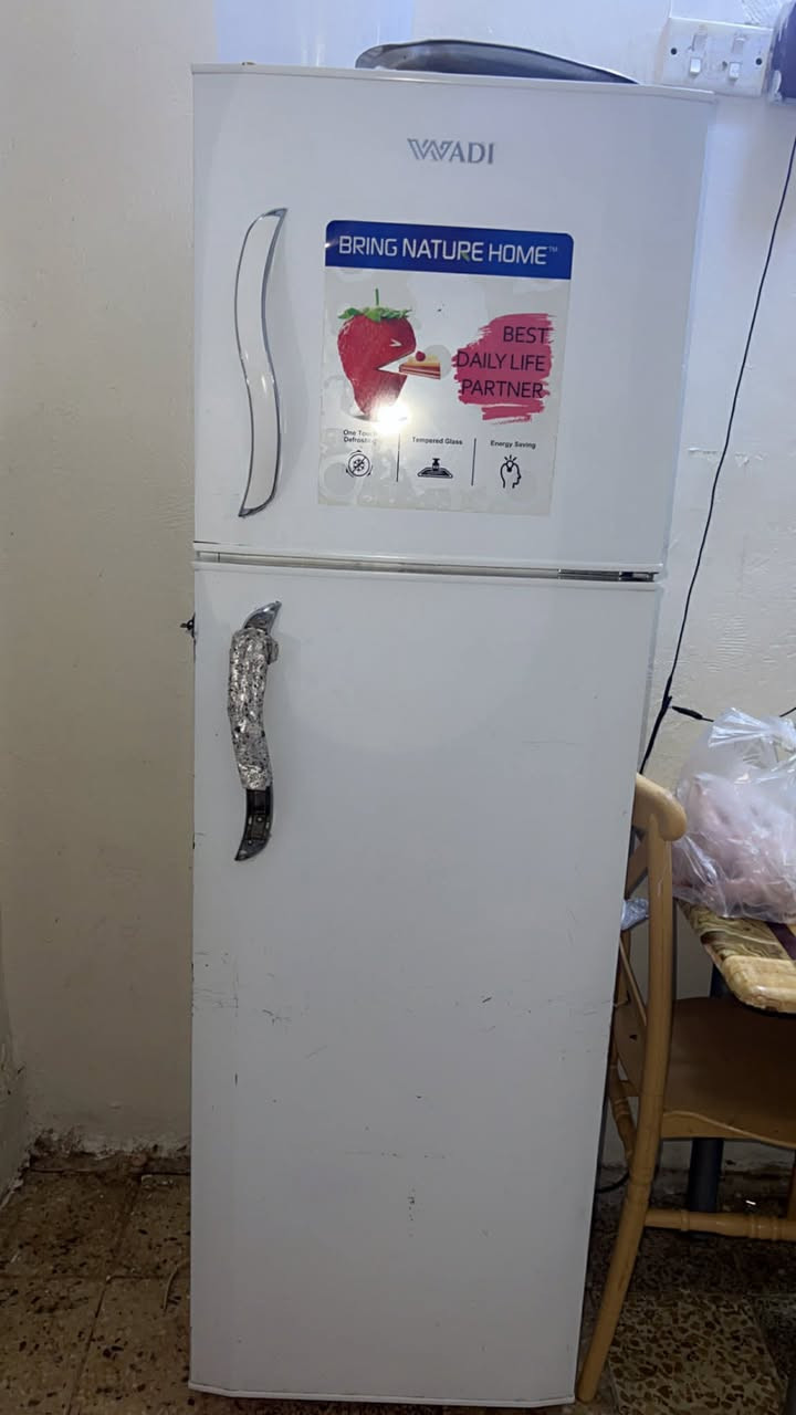 مرحبا ثلاجه شركة الوادي نضيفه وتجمد سعرهه100الف


**إذا كنت صاحب هذا الإعلان وتريد حذفه لأي سبب، رجاءا أرسل رسالة إلى الدعم الفني**