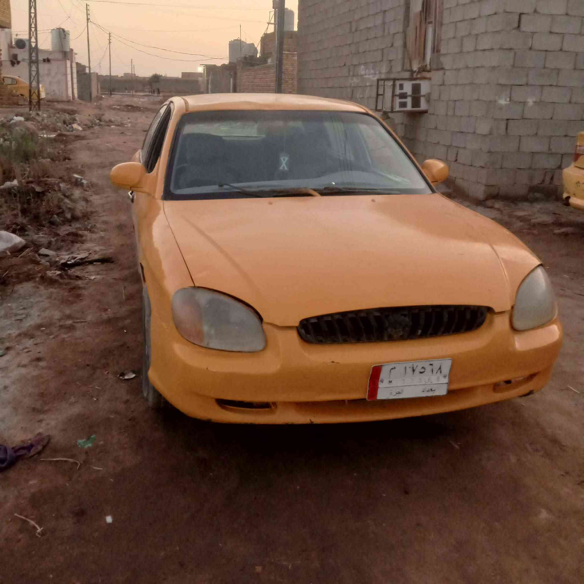 سلام عليكم رمضان كريم
سوناته مديل الفين سياره جاهزه رقم الماني سنويه عضم عاج راعيه ما واصله اتكفل سرقه وعشائر كرير جديد مكينه بيه دتبخير وتجي وشوف شوف عينك سياره خير من الله 
المكان ذي قار الشطره السعر 15 وراقه وبيه مجال 
وال شراي بيه خير ويدلل 
المكان ذي قار الشطره 
الهاتف ***********
