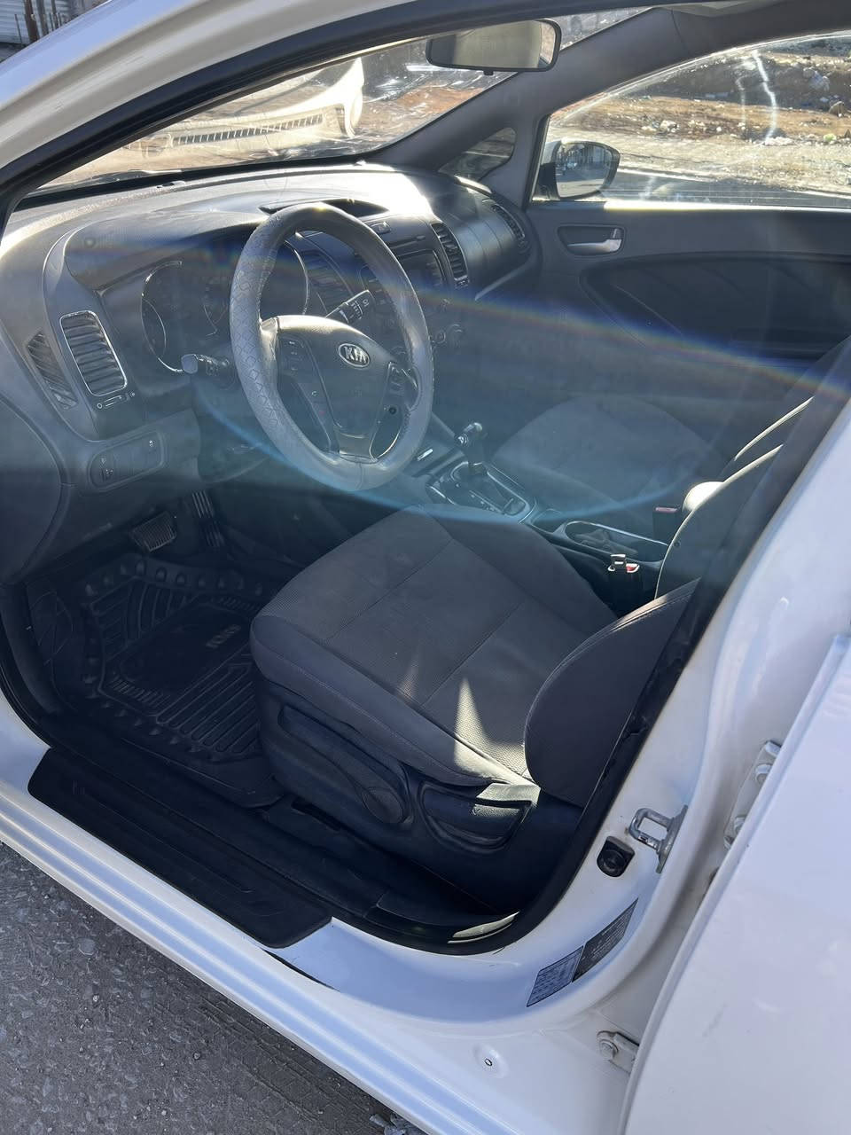 ‏سيارة للبيع ‏مكاني نجف ‏السيارة 2018 ‏سيارة حلوة ‏بيها فقط الباب الصدر وشوية الخلفي للاستفسار الرقم*********** ￼
