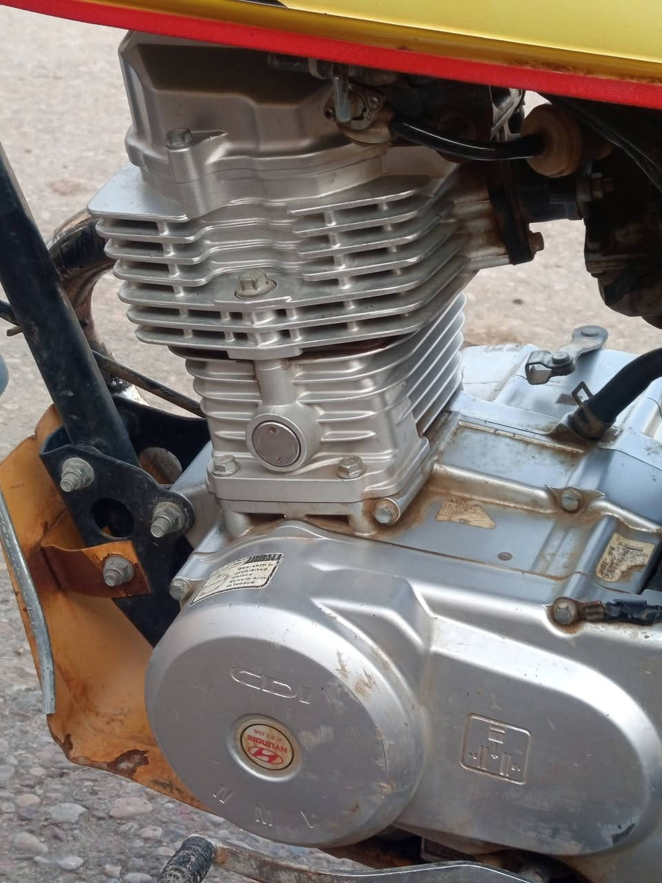 سلام عليكم دراجه البيع مكان ميسان ناحيه كميت ستفسارعل رقم  ‏‪0783 261 6213‬‏
