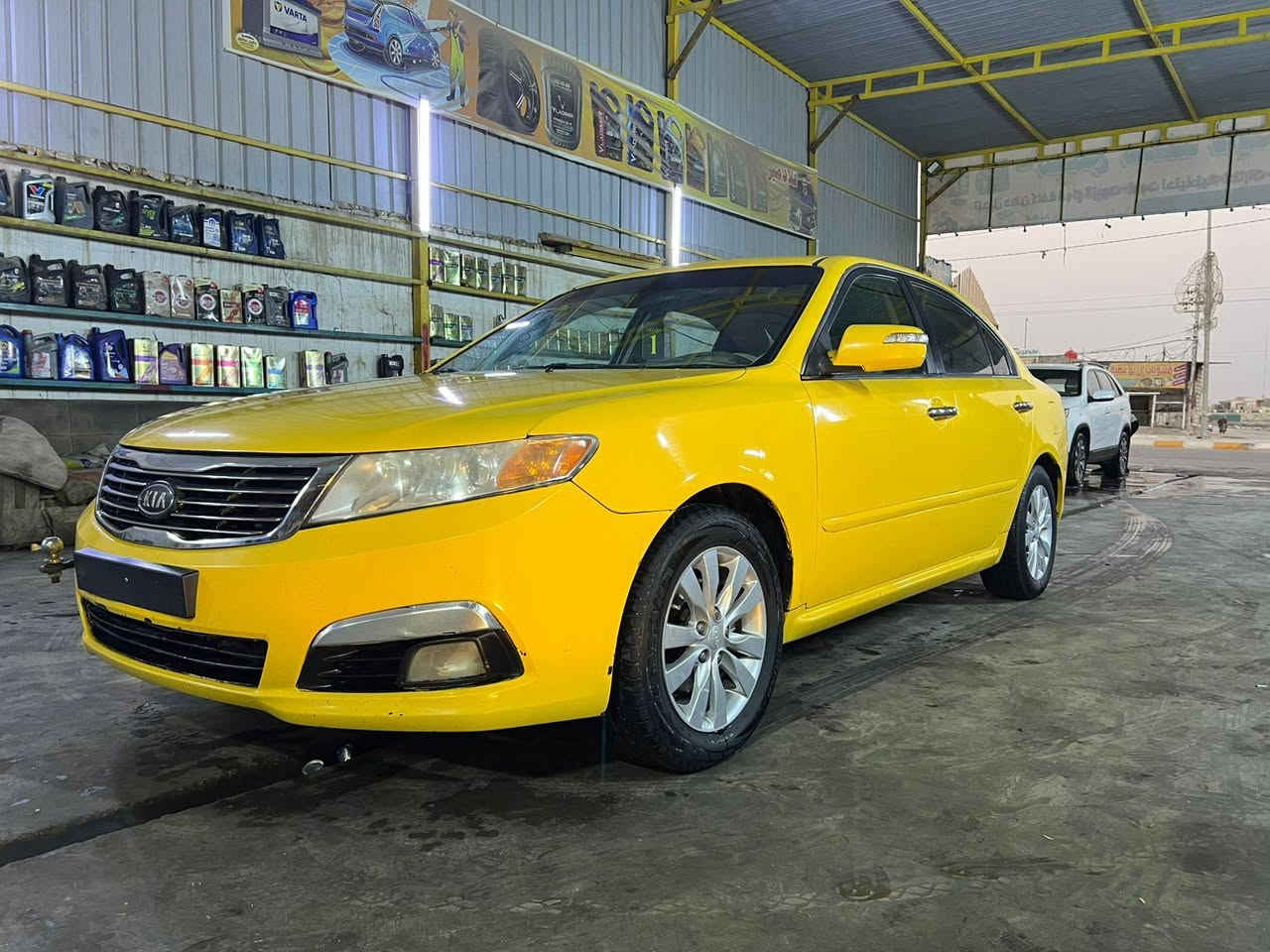 سلام عليكم اوبتمه للبيع موديل 2010 رقم قادسيه بسمي أرقام انكليزي تحويل ثاني يوم حادثها جاملغ امامي مبدل فقط صبغه جديده مكينه وكير جديد تخم تاير جديد حداديه جديد للاستفسار *********** مكاني شوملي ما متواجد عله فيس اتصل وبيك خير وتدلل
