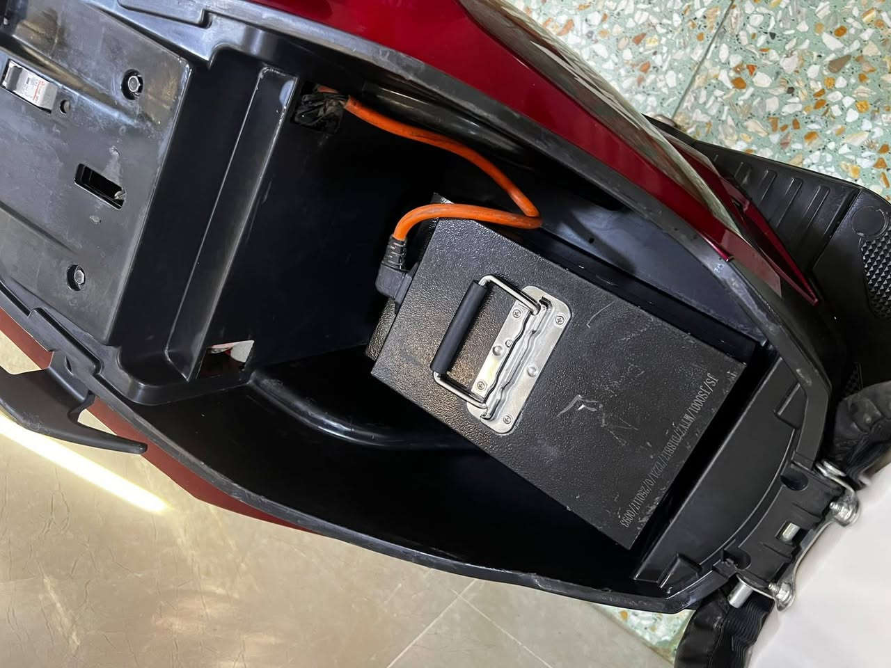 دراجه موديل 26 بطاريه ليثيوم استخدام شي قليل بريكات هيدروليك اشاير بك رجوع لخلف سرعته 100 4سرع كامله استان صفح وستان تعليك اي نقص مابيها سعر 900 بيهه مجال مكاني بغداد ابو غريب قرب السوك ***********
