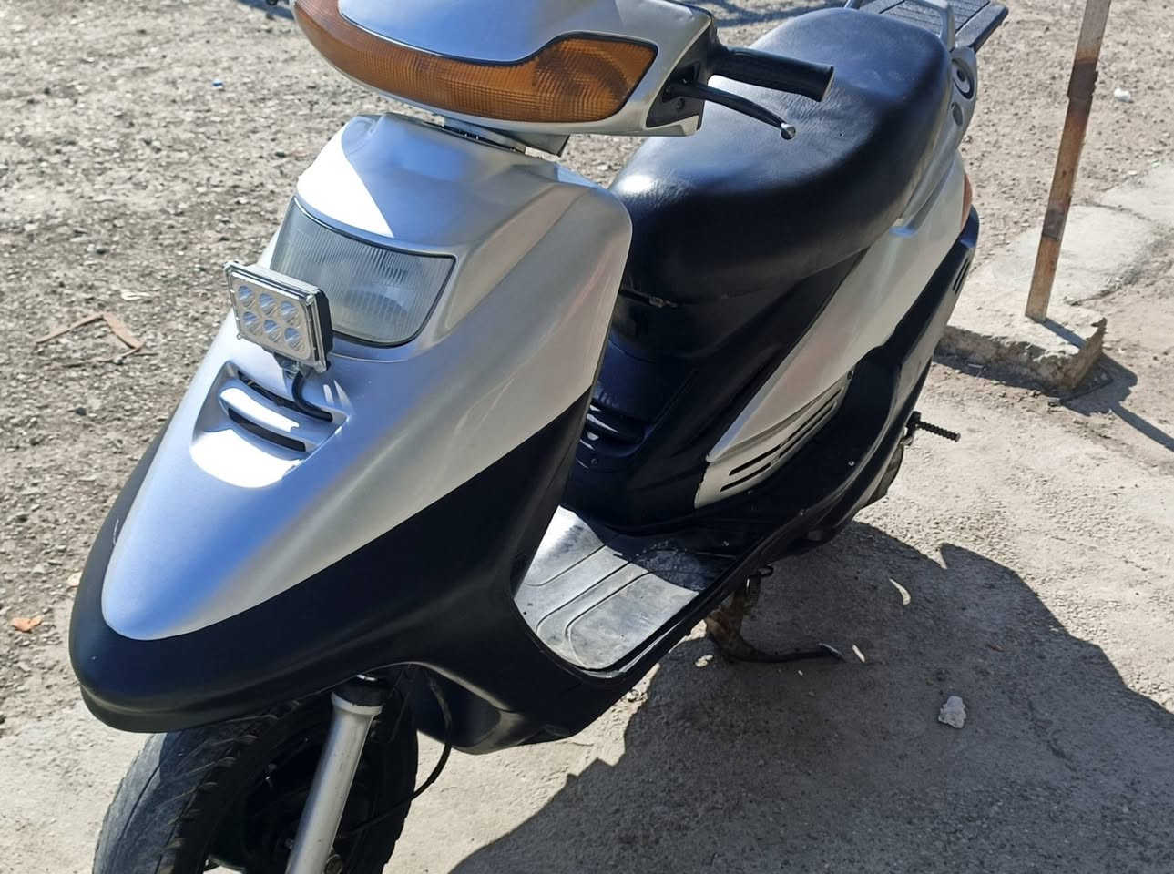 دراجه نوع (فضائي) نضيفه فول مثل ما بصوره للبيع او مراوس موطور (ايراني) سعر على (خاص)


**إذا كنت صاحب هذا الإعلان وتريد حذفه لأي سبب، رجاءا أرسل رسالة إلى الدعم الفني**