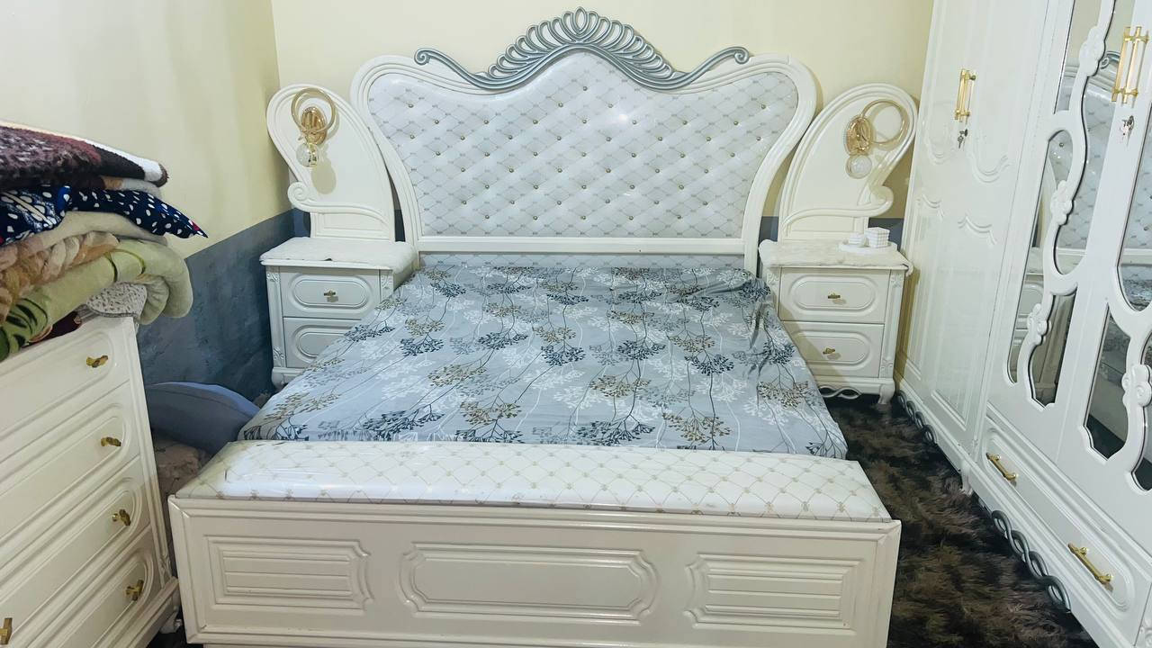 سلام عليكم غرفه اخشاب تزكام  درجة أولى غرفه أخت الجديده  ضخمه كلش إستعمال قليل صار ٦ أشهر من ماخذهيه ضرر بسيط بجامه الزاوية تتبدل سبب البيع لغرض السفر عنوانه النجف العباسية مستعجلين ع بيعتهه


**إذا كنت صاحب هذا الإعلان وتريد حذفه لأي سبب، رجاءا أرسل رسالة إلى الدعم الفني**