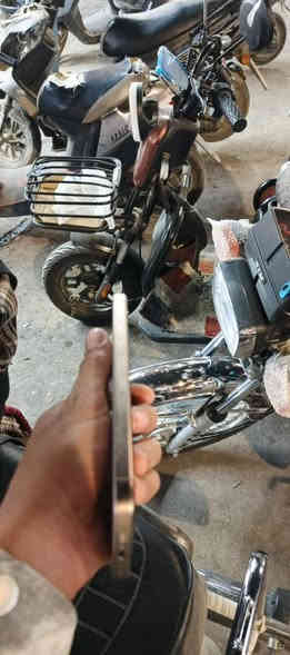 16 برو ماكس مصارله شهرين وشويه جهاز نضيف بطاريه ١٠٠ 
***********
