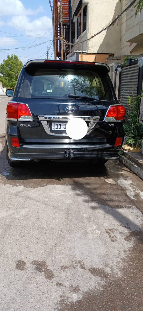 السلام عليكم
تحيه طيبه
الصور حديثه بتاريخ 3/28
تيوتا جكساره GXR 2013
بدون صبغ  اكو بارد قليل سونار مرفق بتاريخ 2026/3/21
ماشيه 140 كيلو 
استخدام نظيف جدا
رقم بغداد باسمي شخصيا 
هزه جديده بشهر 3 .  26
سنويه تنتهي 2031
مكينه وكير وكل التفرعات  ممفتوحات  (((وضع شركه)))
مكينه تشغيل الصبح ناعمه فضل من الله
اطارات  عدد5جيده
كشن كهرباء
حداديه خلفي امامي 100%
8 ايرباك
تبريد 3 قطع جيد جدأ
ثلاجه بحاله جيده
تشغيل عن بعد
لايت زنون 
دواخل  قرميدي جديده
شاشه حديثه كار بلي 
سيرفس كامل زيوت مع فلاتر مع تبديل
ماء راديتر زيتي جديد 
مكاني بغداد الاطباء خدمي المطار قرب جسر العامريه
عارضها ٣٥٥ تتصل بيك خير ودلل
وات ساب متاح


**إذا كنت صاحب هذا الإعلان وتريد حذفه لأي سبب، رجاءا أرسل رسالة إلى الدعم الفني**