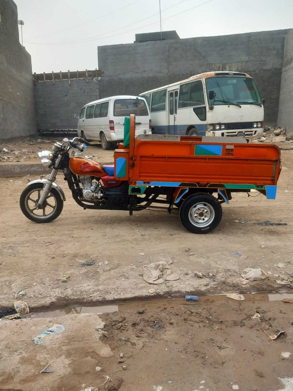 ستوته للبيع موديل 2018 محرك 2025 أوراق اصولي كامله من كلشي الركبه ملحومه السعر ٩٠٠ وبيه مجال
***********
