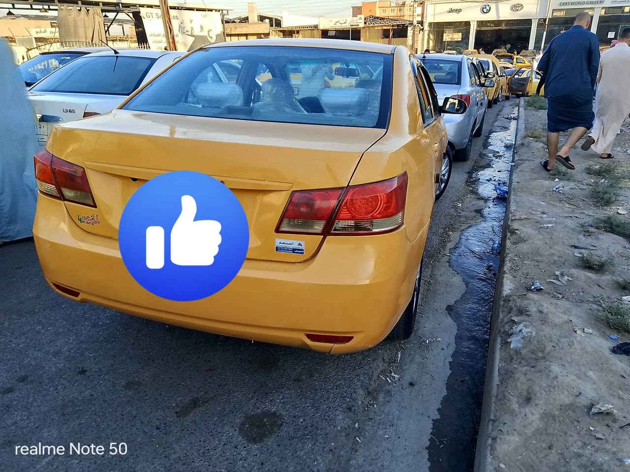 بي واي دي
G3
مدوديل 2011
السيارة نظيفة كدام العين 
كير ومحرك شرط كير اوتوماتيك
رقم جديد مسطرة 
شرط الوكالة والتحويل من الشرعي
شاشة ايباد وكامرة
 مكان السيارة موصل /الايسر
للاستفسار /***********
