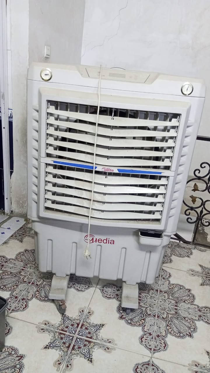 سلام عليكم
كنفيرات نضيفه سعر الوحده 110الف


**إذا كنت صاحب هذا الإعلان وتريد حذفه لأي سبب، رجاءا أرسل رسالة إلى الدعم الفني**