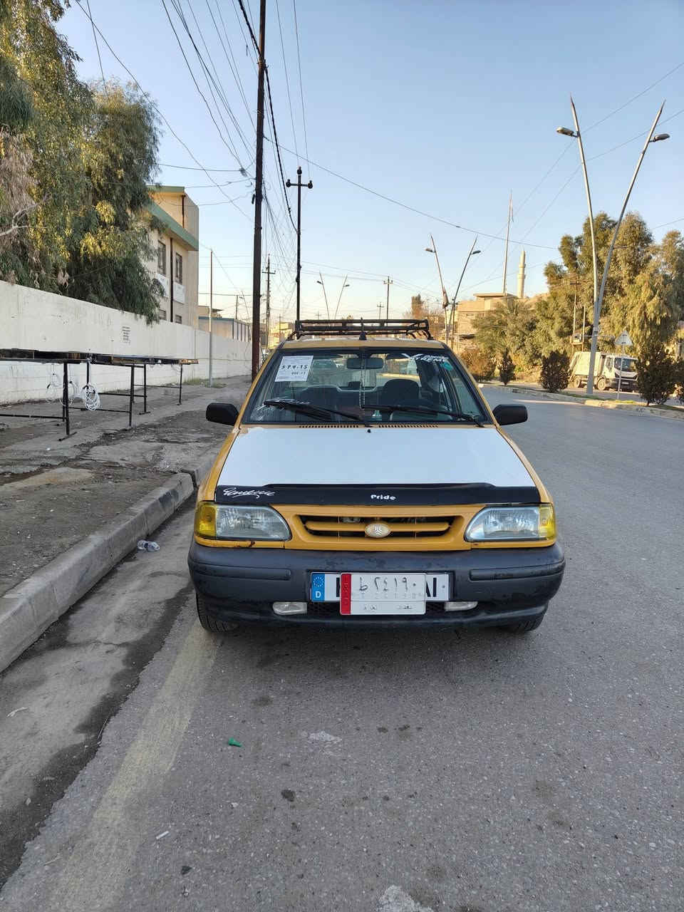 السلام عليكم سايبه للبيع موديل2011 كير مكينه شرط طخم جديد تواير نضاف شاصي اليمين  مصلح فقط وايرمنيه شغاله هيئه مصفره شرط الوكالة والتحويل سنويه شهر 8/2026
السعر 25ويرهم مراوس باله
***********
