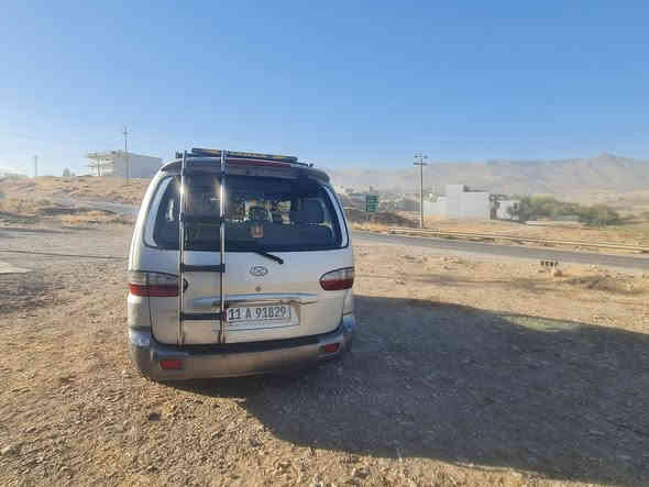 سلام عليكم 2007. خير من الله.   مصبوغه مكانات اثر جراد   انطيك صبغ عام.    77وبيهه مجال.   سياره مال بيت.  ***********
