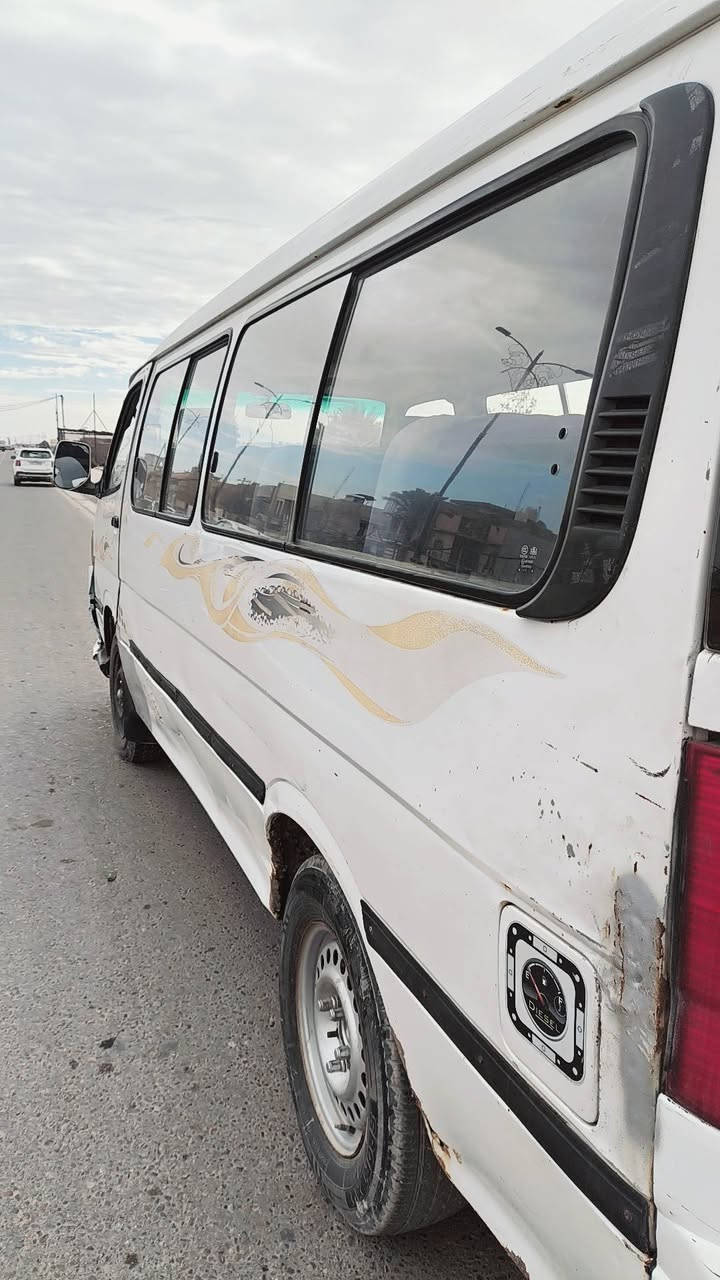 سلام عليكم من رخصت مدير الكروب عندي سياره فتون لبيع مكانه كربلاء موديل ١٤  السياره موصليه ***********
