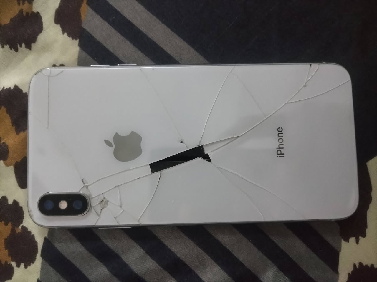 ايفون اكس اس ماكس 64
جهاز شغال بس يرادله شاشه واكع كاميرا اماميه وكفت هيه وسماعه مال اتصال بطاريه زينه ما يصرف شحن للبيع ب65 الف


**إذا كنت صاحب هذا الإعلان وتريد حذفه لأي سبب، رجاءا أرسل رسالة إلى الدعم الفني**