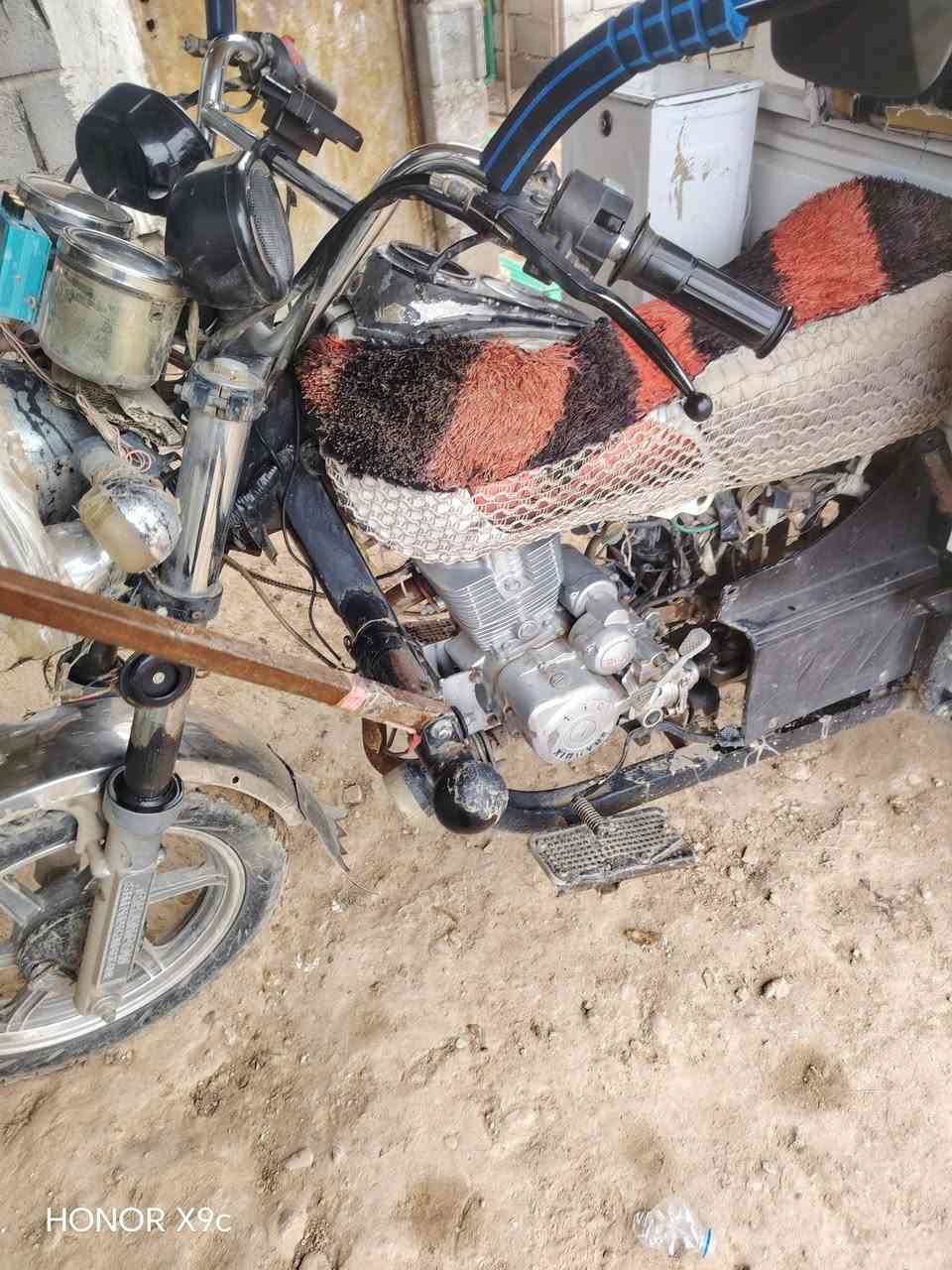 السلام وعليكم
اخوان هاي الستوته للبيع موديل( 19.)محرك(23 )كهربائيات شغاله السعر (مليون300) وبيها مجال 0771015748


**إذا كنت صاحب هذا الإعلان وتريد حذفه لأي سبب، رجاءا أرسل رسالة إلى الدعم الفني**