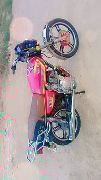 سيفان موديل 23 جاهز من كلشي تصل وتدلل07813076104