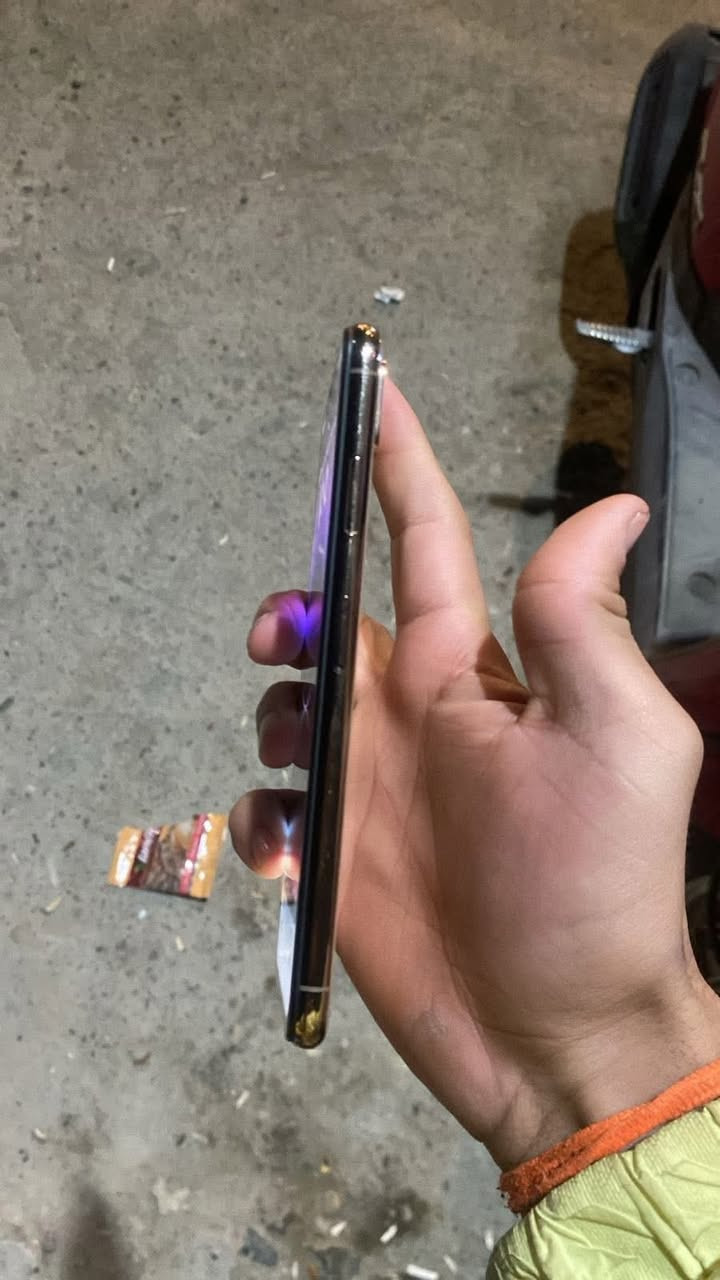 سلام عليكم
ايفون اكس ماكس للبيع مبدل شاشة وبطارية والكامرة الخلفيه واگفة ماعندي فلوس اصلحها ذاكرتة ٢٥٦ سعرة ١٨٠ وبي مجال مكاني بغداد كاظمية - جكوك - شعلة ***********
