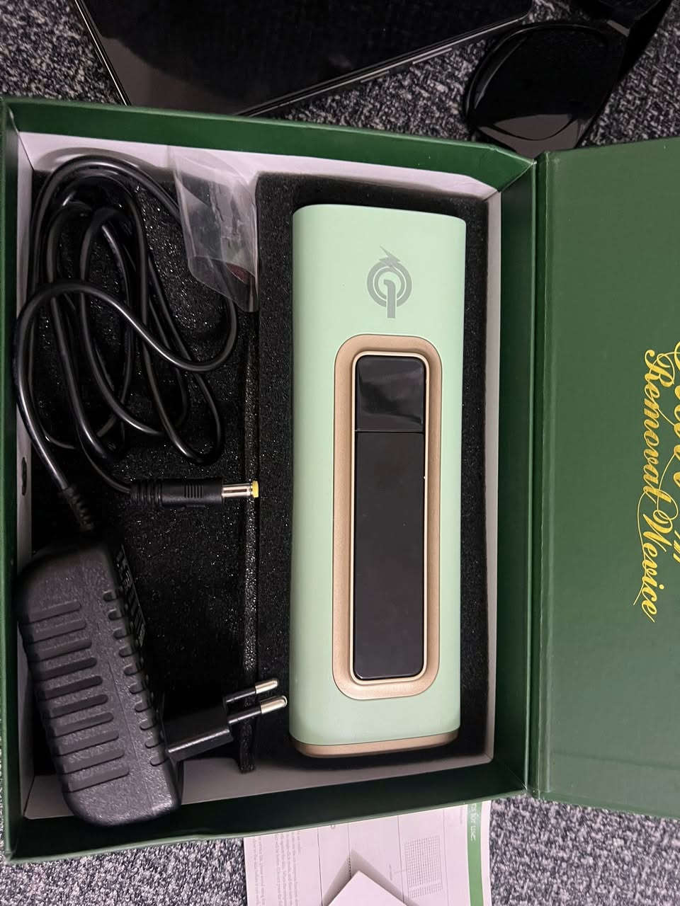 سلام عليكم بنوتات عندي هاي جهاز ليزر اشتريته ب١٥٠ الف  اريدة ب٩٠ الف ما استخدمته لان ماعندي مجال ويحتاج التزام ويا وصل ضمان سنتين و أي عطل التصليح ع الشركة مكاني كركوك والتوصيل عليه  💖 اللي تريد تدخل خاص


**إذا كنت صاحب هذا الإعلان وتريد حذفه لأي سبب، رجاءا أرسل رسالة إلى الدعم الفني**