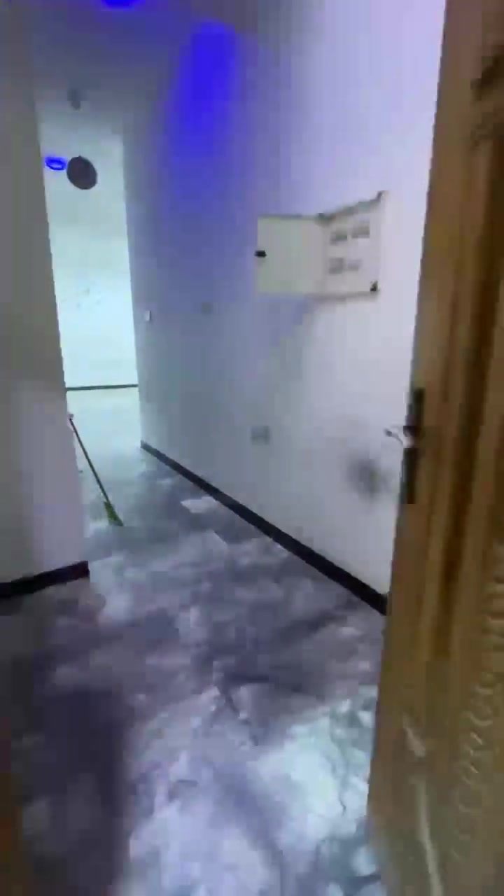 بيت للإيجار بياسين خريبط مساحه 
200 متر غرفتين وصاله واستقبال 
ومطبخ وصحيات مع غرفه أخشاب
 ومطبخ الايجار 750 الف 
 كامل للاستفسار : ***********
