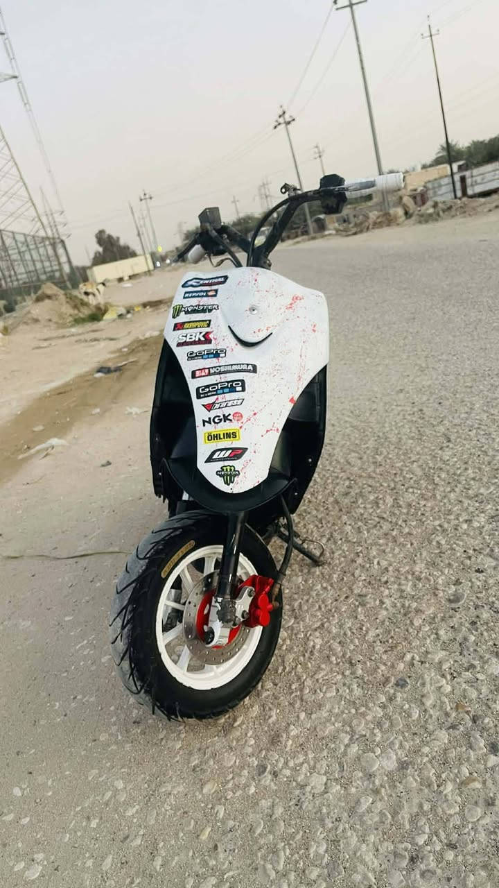 عدله مال لعب 55 بيها مكينه هاون على ايدي شلعه ومعدل السعر 450 وبيها مجال او مراوس بوليس
الرقم ***********
