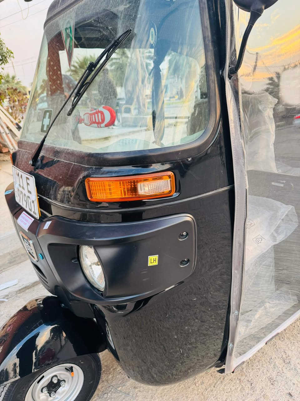 سلام عليكم عندي تكتك لبيع موديل 22 بسمي مة
مكفوله كفاله عامه السعر اتصل واني خادم الهاتف ‭

‭0781 555 9670‬
