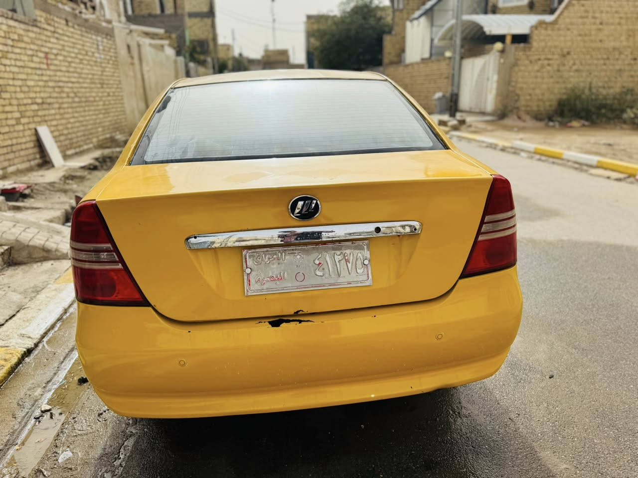 سلام عليكم ليفان 2011 محور مكينه وكير كورلا راعيها موجود تريد تحويل تريد وكاله سنويه استنساخ الاصليه ضايعه وثاني يوم اطلعلك بيها كتاب فقدان عندي وكاله عامه بيها. غرامات وهيئه مااعرف شكد وماداكها لاتراسني دزلي سنويه ودزلي شي سياره البك يأخر مرات ونقص درايمات تعبانات. فقط غير ذني ماكو السعر ١٧وبيها مجال اليسولف لايراسل رحمه لهلكم ***********
