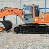 للبيع حفاراه زت 2004مساسه جك همر حداديه نضيفه سنويه وأرقام كربلاء كاز ...