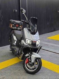 دراجة شحن للبيع سعر ٩٥٠ الف قفل جديدة بمعنى الكلمه ولازلغ بيهه استخدام...