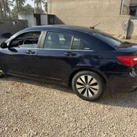 سي٢٠٠ • مكينة ٢٤٠٠ • نظيفة