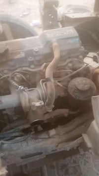 مكينه تيوته كامله هيه وتفرعاته وكيره وراديتر بل كارتون وبطشات عدد 2الب...