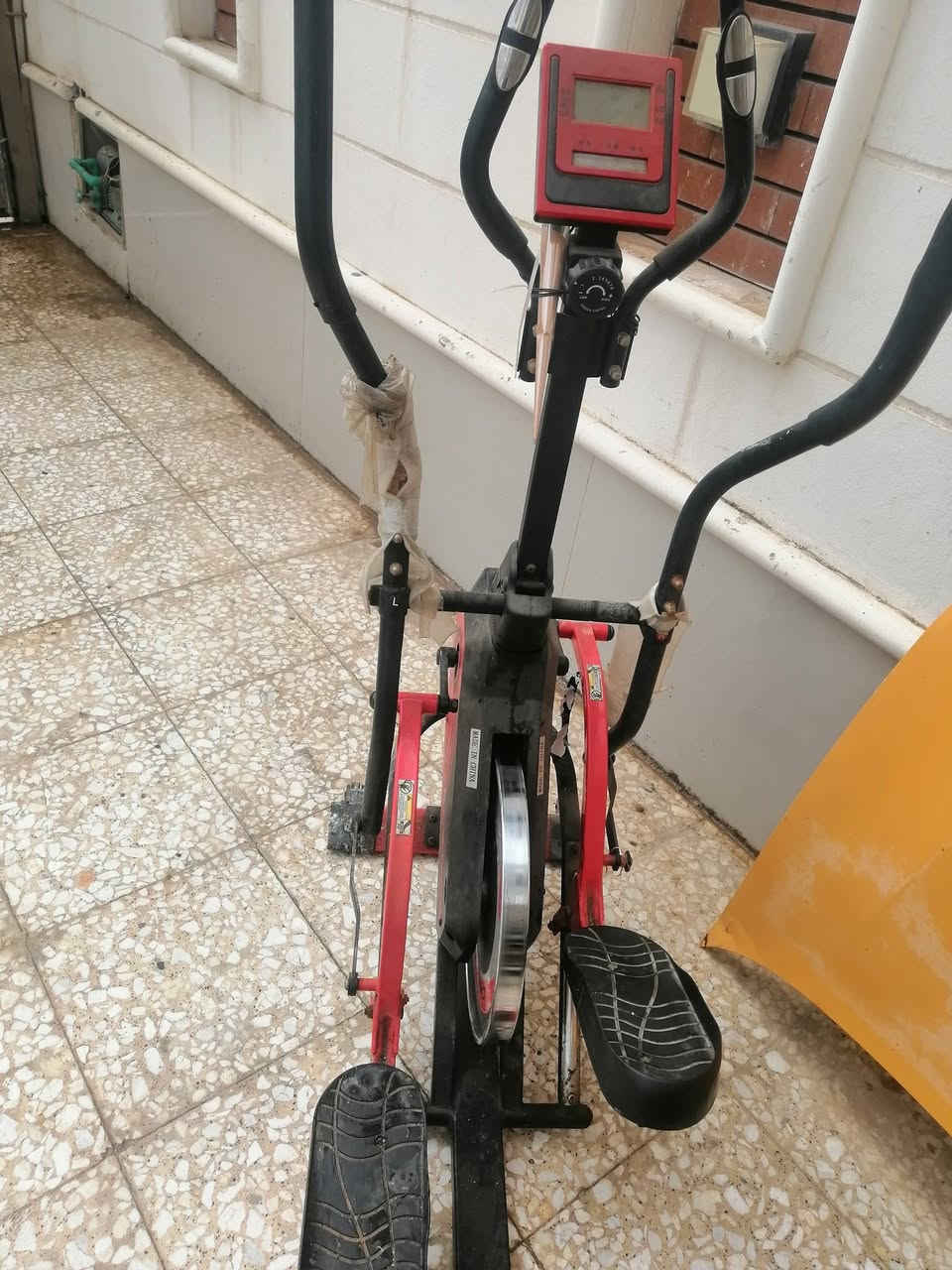 سلام عليكم باسكل رياضه للبيع قيم بلي يرضي الله واخدهه مكاني كربلا ***********
