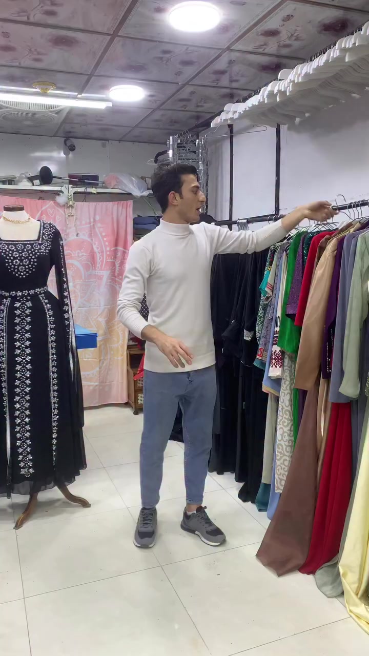 فتح فساتين ودشاديش وعبايات بتاريخ 28/3 #باله#ديالى#فساتين#اكسبلور #خان


**إذا كنت صاحب هذا الإعلان وتريد حذفه لأي سبب، رجاءا أرسل رسالة إلى الدعم الفني**