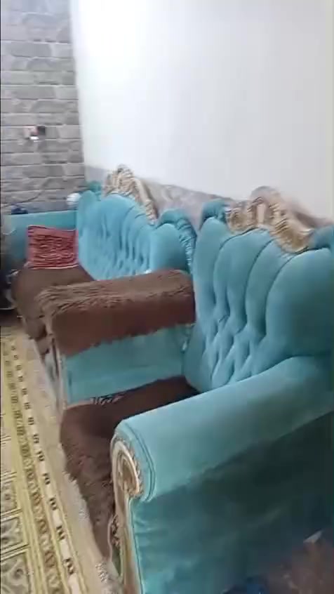 سلام عليكم  بيت 50م حي جهاد خلف شارع 60 السعر 135 وبي مجال ***********
