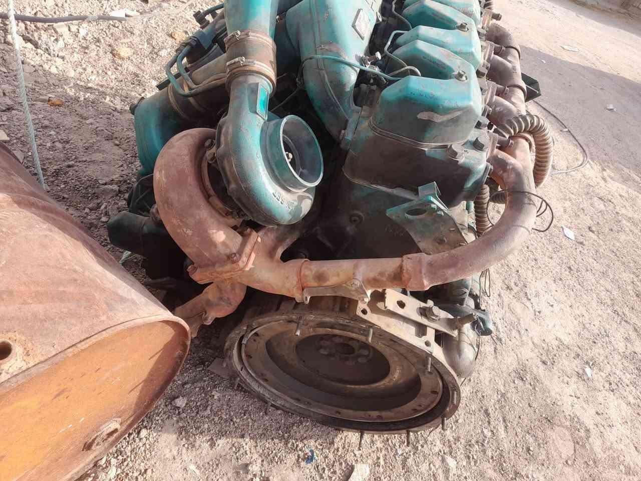 السلام عليكم محرك سكانيه (٤٣)(03 )كرنك استندر مجفت جديد اشتغل يومين وصار بيه فطر مادري يكول الفيتر صار بيه فطر بلسندر للبيع ‭٠٧٨١ ٦٩٢ ٠٥١٥‬
