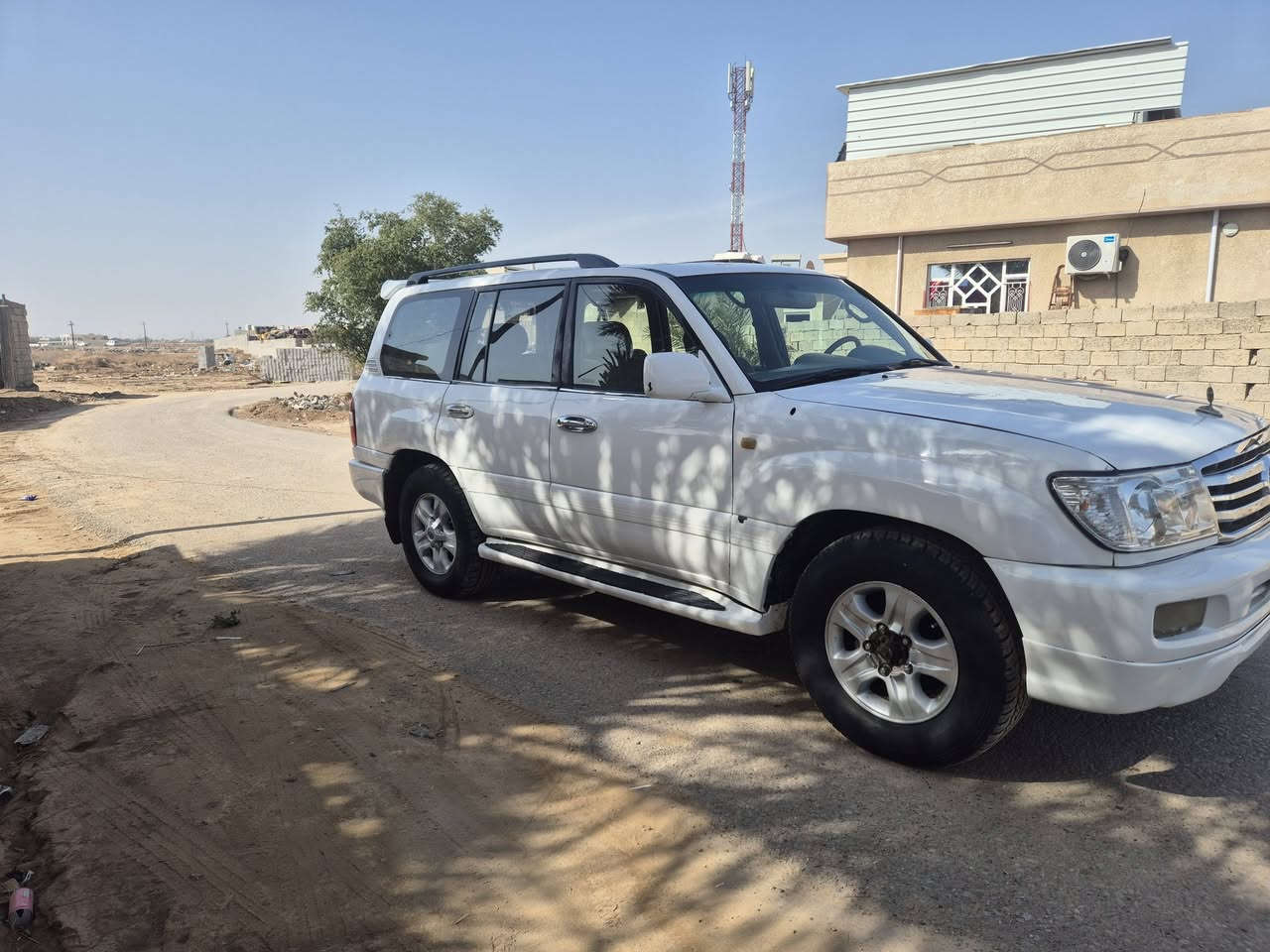 مونكه ٢٠٠٧ بانزين رقم اربيل انكليزي السياره مكلوبه مصبوغه عام السعر ٩٥ بيها مجال عنوان بغداد تقاطع النهروان ***********
