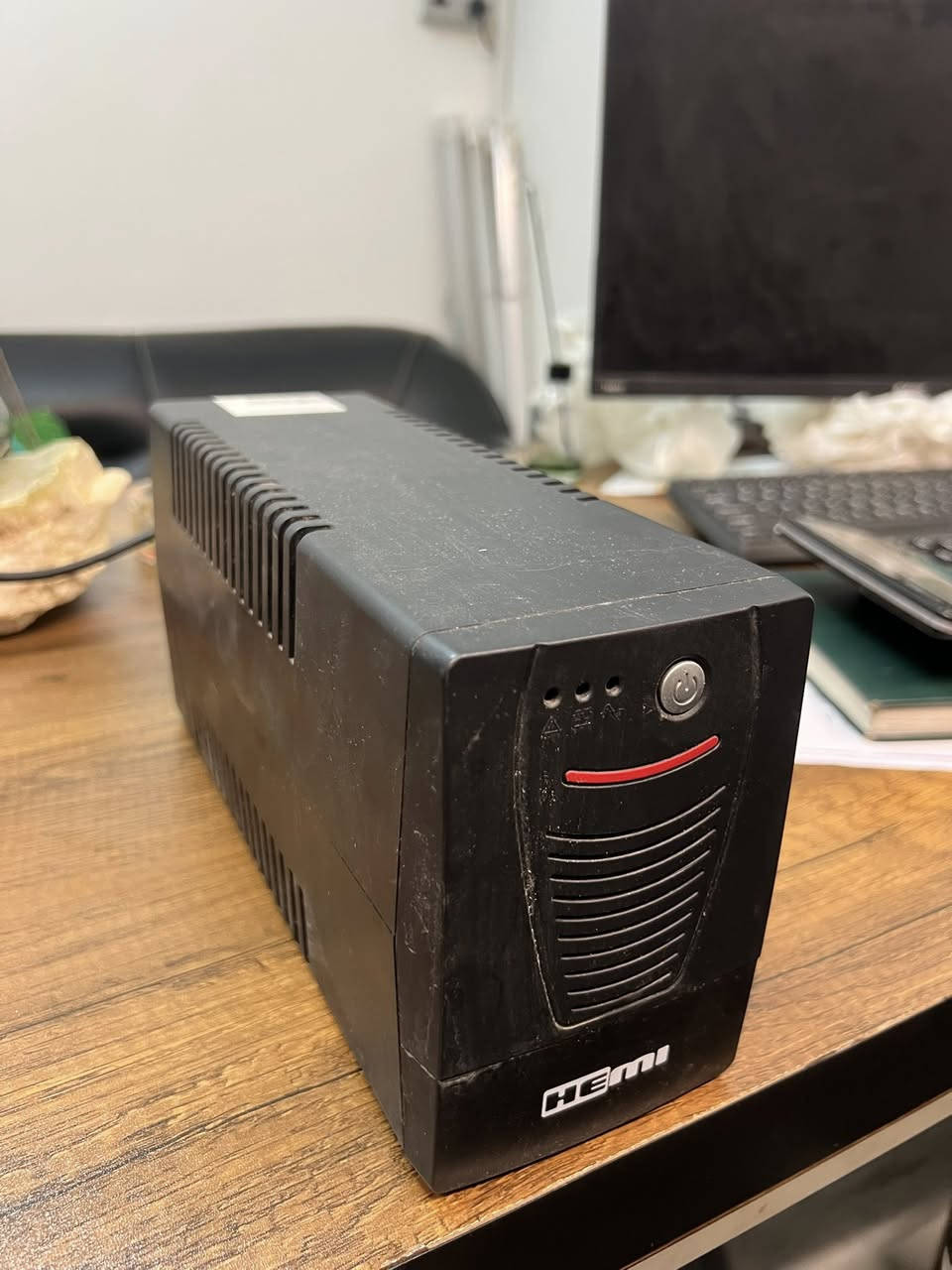 السلام عليكم حاسبة كاشير hemi نظام متكامل طابعات عدد 2 ويوبيئس استعمال قليل 4اشهر السعر 850 الف وبيها مجال الموقع بغداد المنصور


**إذا كنت صاحب هذا الإعلان وتريد حذفه لأي سبب، رجاءا أرسل رسالة إلى الدعم الفني**