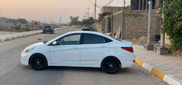 السعر  77
اكسنت  2017  خليجي  كير 
مكينه 1400  كفاله  تبريد  ثلج 
 السياره  بيه رشات صبغ بدون 
دواخل جاهزه  السياره  بديوانيه
***********
