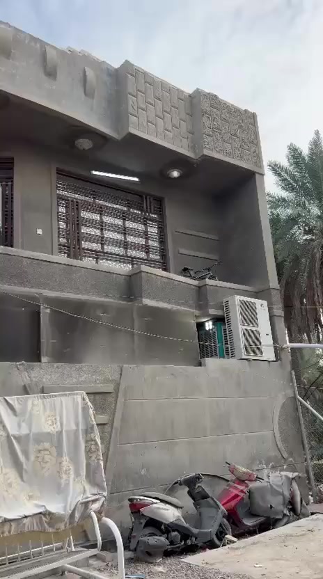 ب
بيت ١٦٥م ٦ غرف نوم نزال صالح مصطفي فرع مقابل مولد سيد مرتضي ***********
