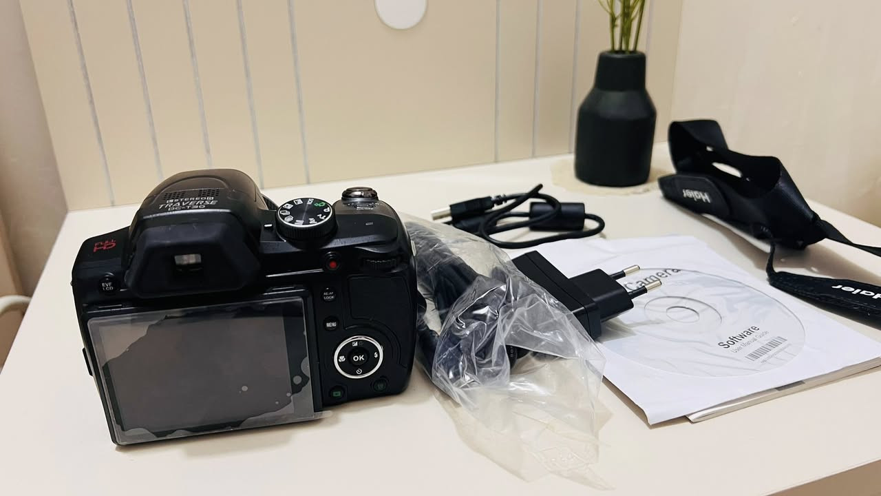 كاميرا Haier جديده مع كافه ملحقاتها
السعر ٩٠
العنوان النجف للاستفسار ‭٠٧٨٣ ٦٠٥ ٩٦٨٠‬
