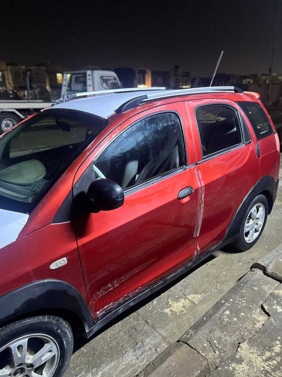 شيري x1
سيارة نضيفه مكفوله عام من الضربه 
والصبغ وكفاله محرك 
سيارة مثل ماموجوده بلصور 
رقم نگليزي باسمي 
ناصريه مركز سعره 40
***********
