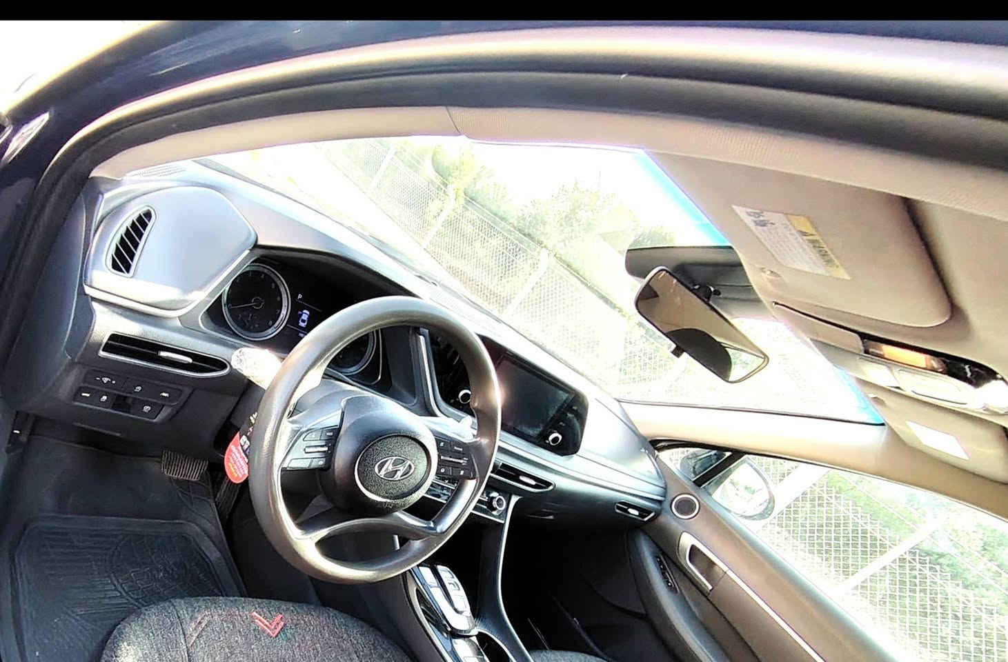 السلام عليكم
هونداي سوناتا 2021 رقم اربيل بسمي 
محرك2500 ماشيه65 محرك كير حداديه كلها شركه 
حساس امامي خلفي شاشه كبيره كامره دواره قياده ذاتيه رادار لايت عدسه زنون بلاد بيع او مراوس سعر 140 تبديل جاملغ امامي 
*********** مكان سياره ذي قار رفاعي
