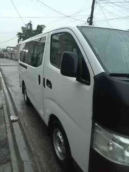 سيارة نيسان زعره موديل ٢٠١٣ سياره بسمي رقم انكليزي مكينه كير اكسل تبريد دوشمه خير من الله

جاهزه  السعر ١٤٥ وبي مجال بسيط ***********

مكاني بغداد معامل الحسينيه
